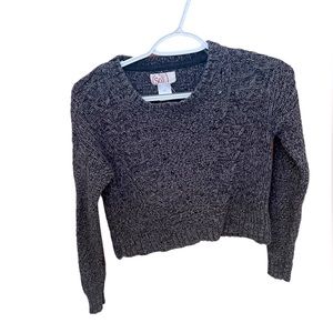 Juniors M SO  gray Pullover Sweater Long Sleeve Knit Blouse
